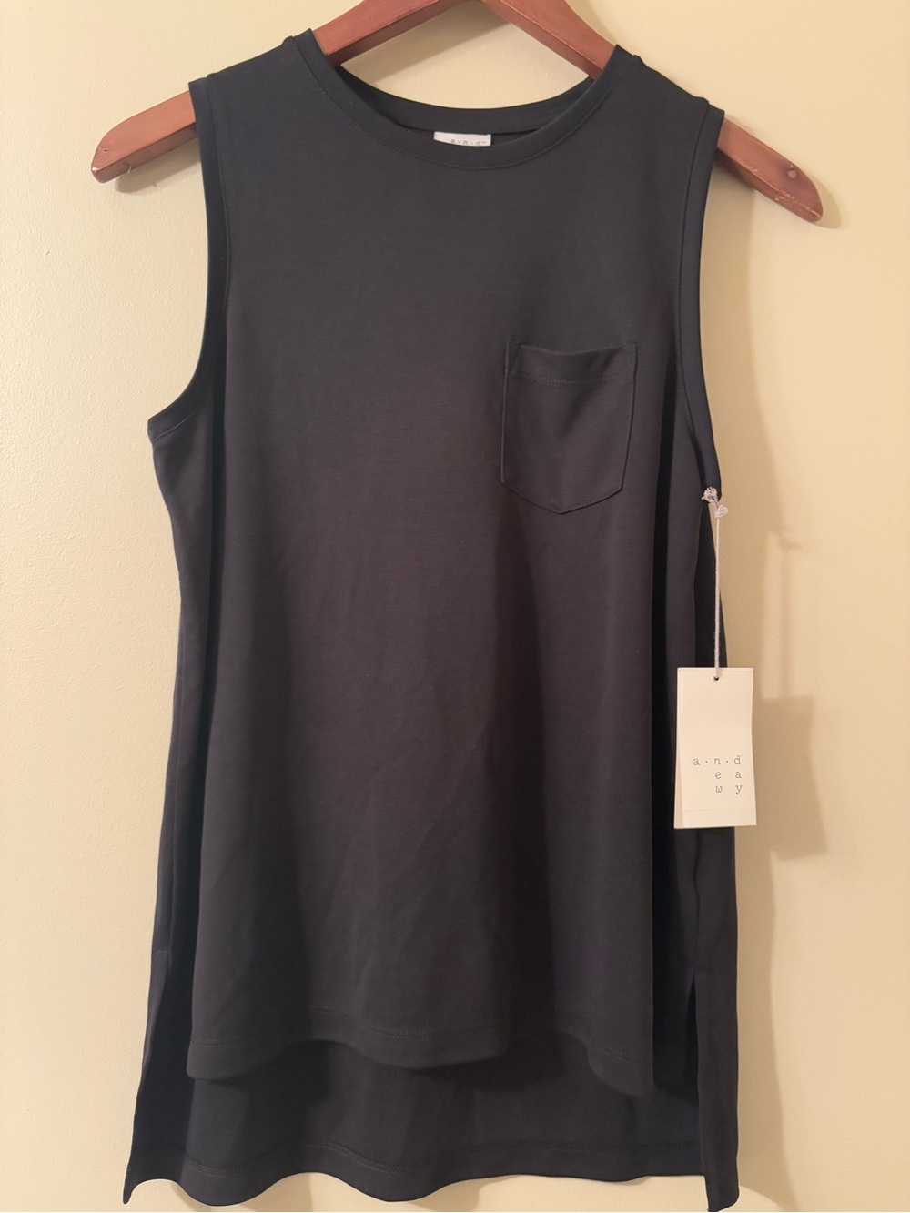 Women’s Black Tank Top Size XS
